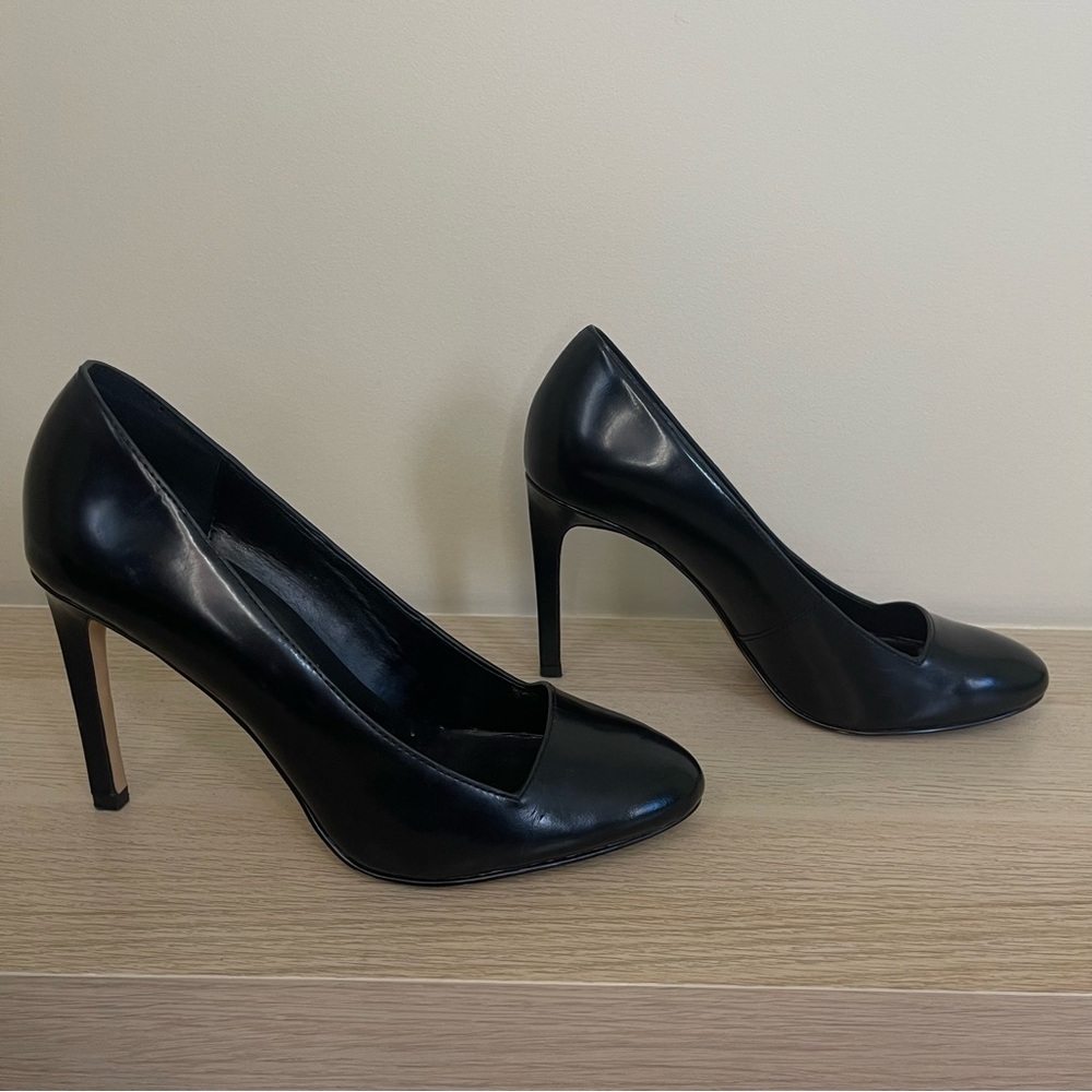 Kate Spade Saturday Black Leather Stiletto Heels - size 8.5